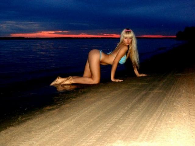 Порно видео звезды на пляже